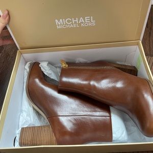 Michael Kors Margaret 2.5” Cognac Leather Bootie